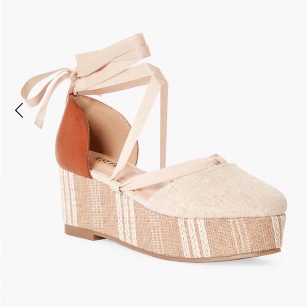 Platform sandals